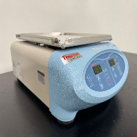 Thermo MaxQ 2000 Shaker image 0